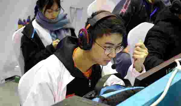 在这承前启 在这承前启